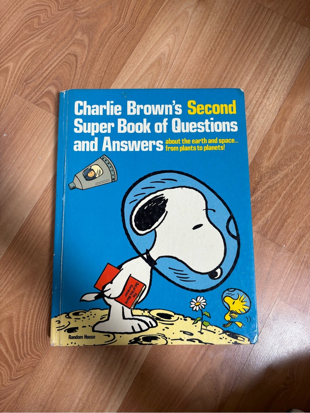 Charlie Brown's Second Super Book of Questions and Answers - 1977